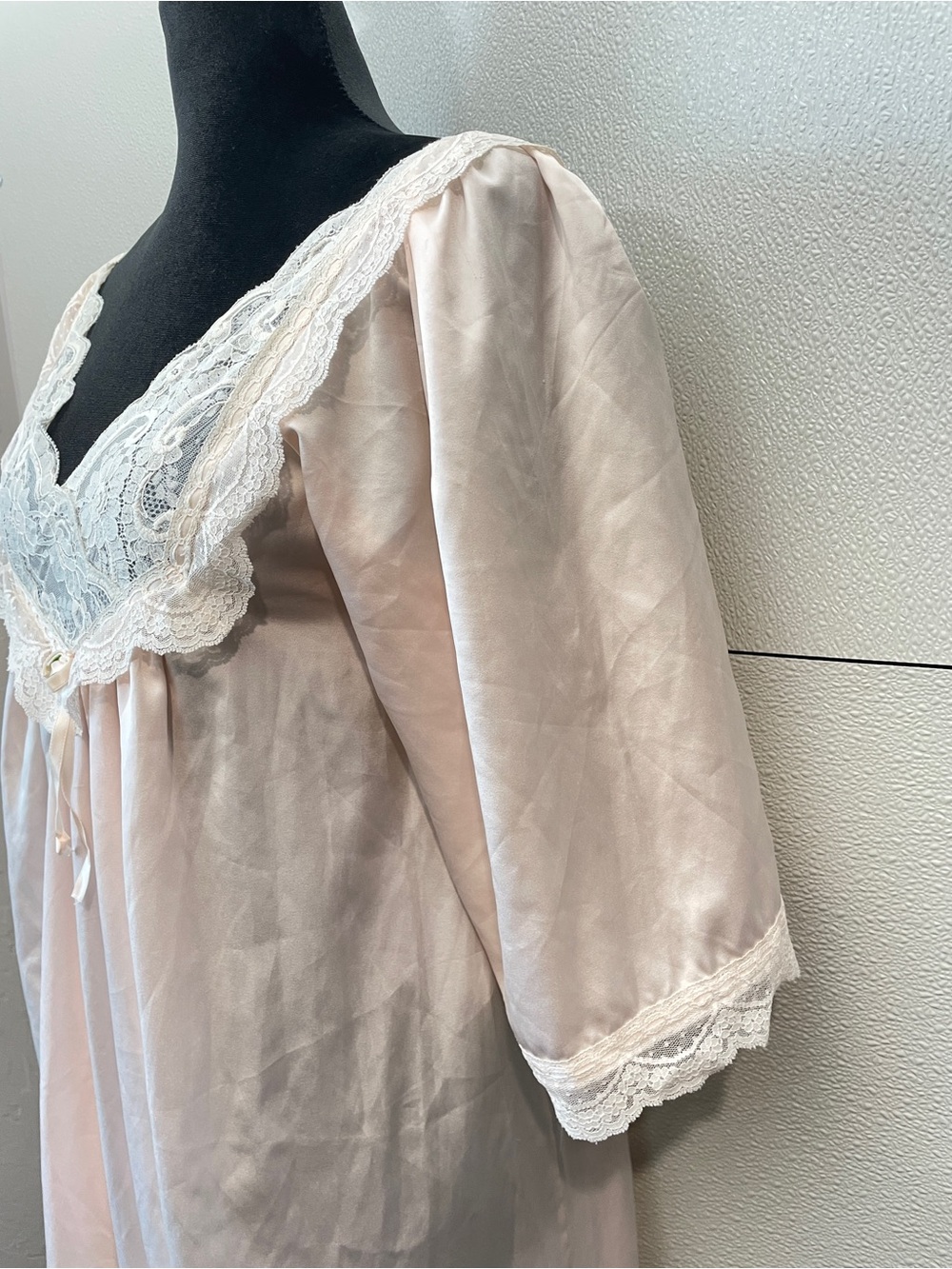 Vintage Christian Dior Polyester Cotton Lace Trim Long Nightgown, Size L - Picture 5 of 12